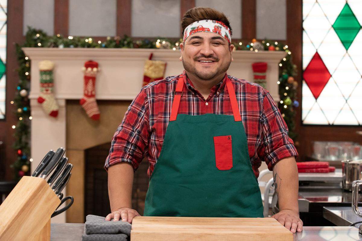 Modesto’s Benjamin Castillo Cantú appears on Food Network’s “Christmas Cookie Challenge.”