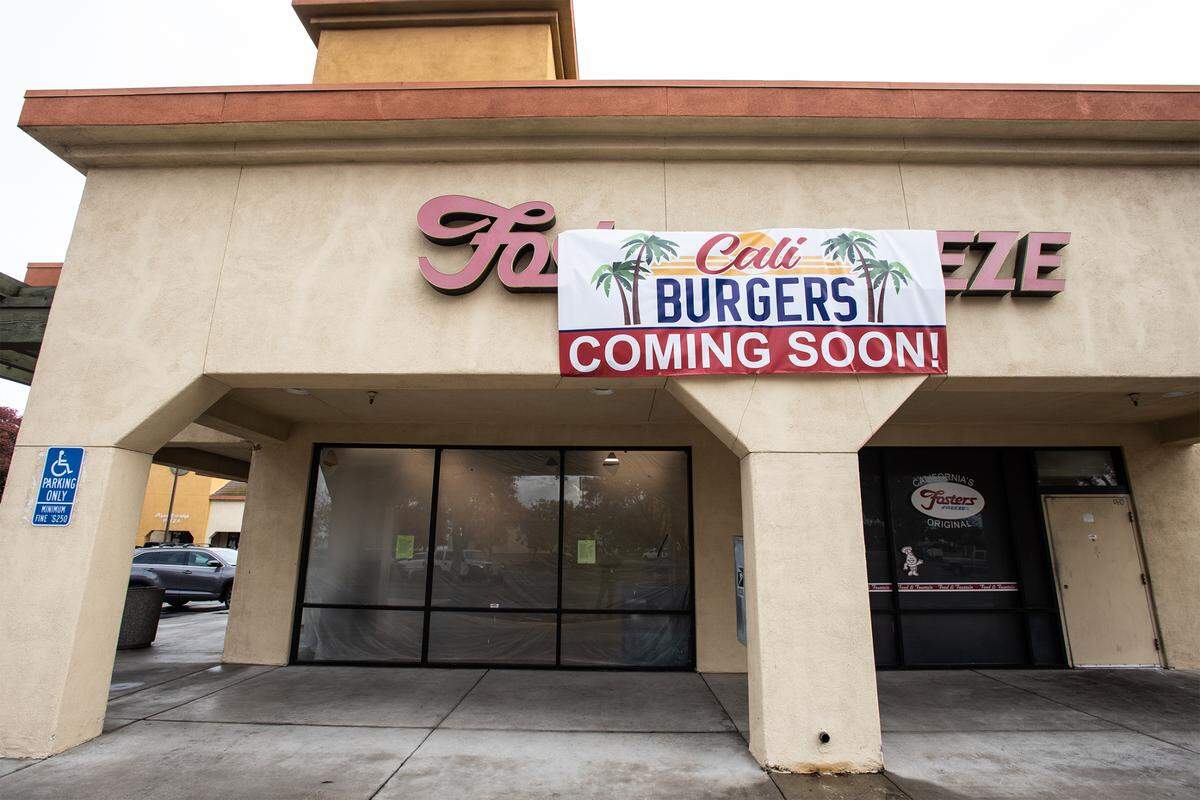 Future site of the Cali Burgers on Pelandale Road in Modesto, Calif., on Wednesday, Nov. 18, 2020.