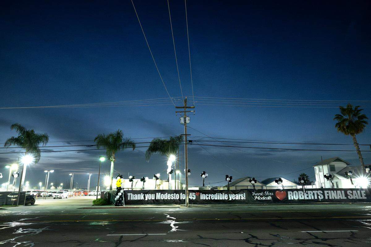 Roberts Auto Sales on McHenry Ave. in Modesto.