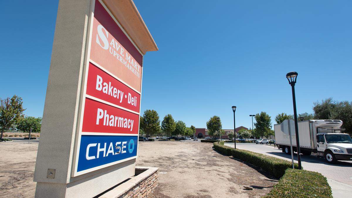 Save Mart supermarket on Pelandale Avenue in Modesto, Calif., on Saturday, August 13, 2022.