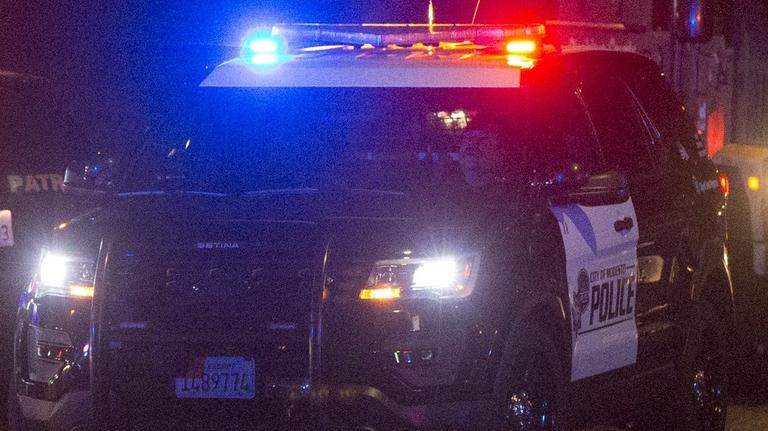South Modesto pedestrian killed when struck by two cars, police report