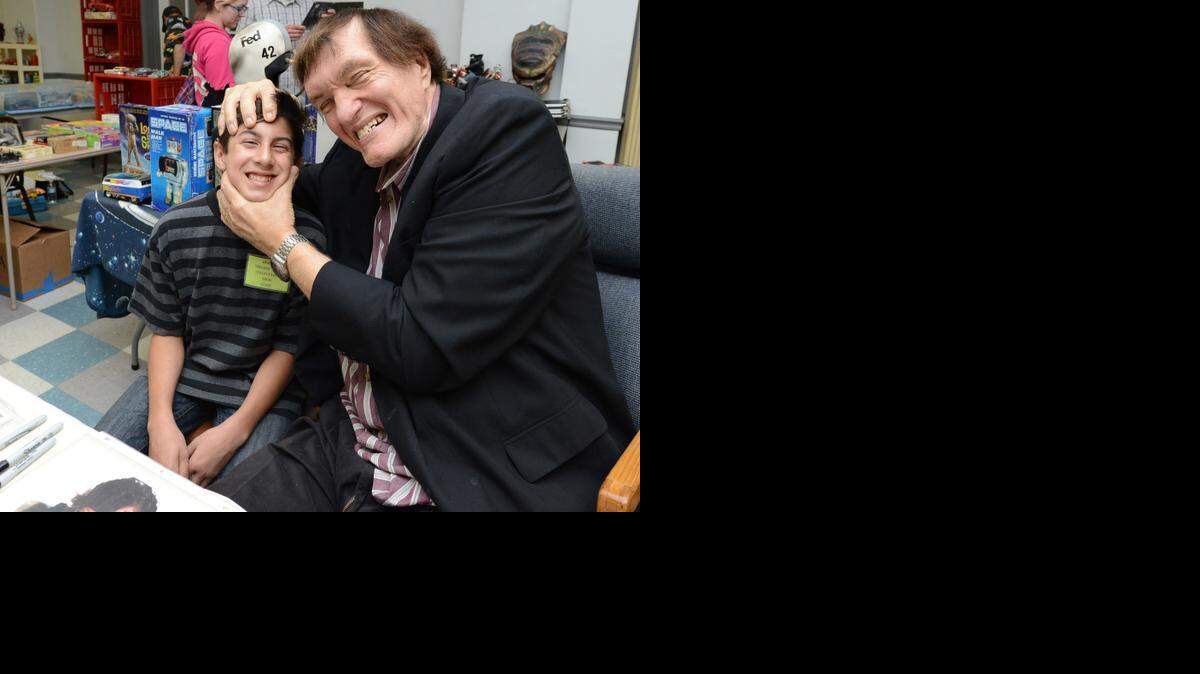 CW Toy Show with actor Richard Kiel