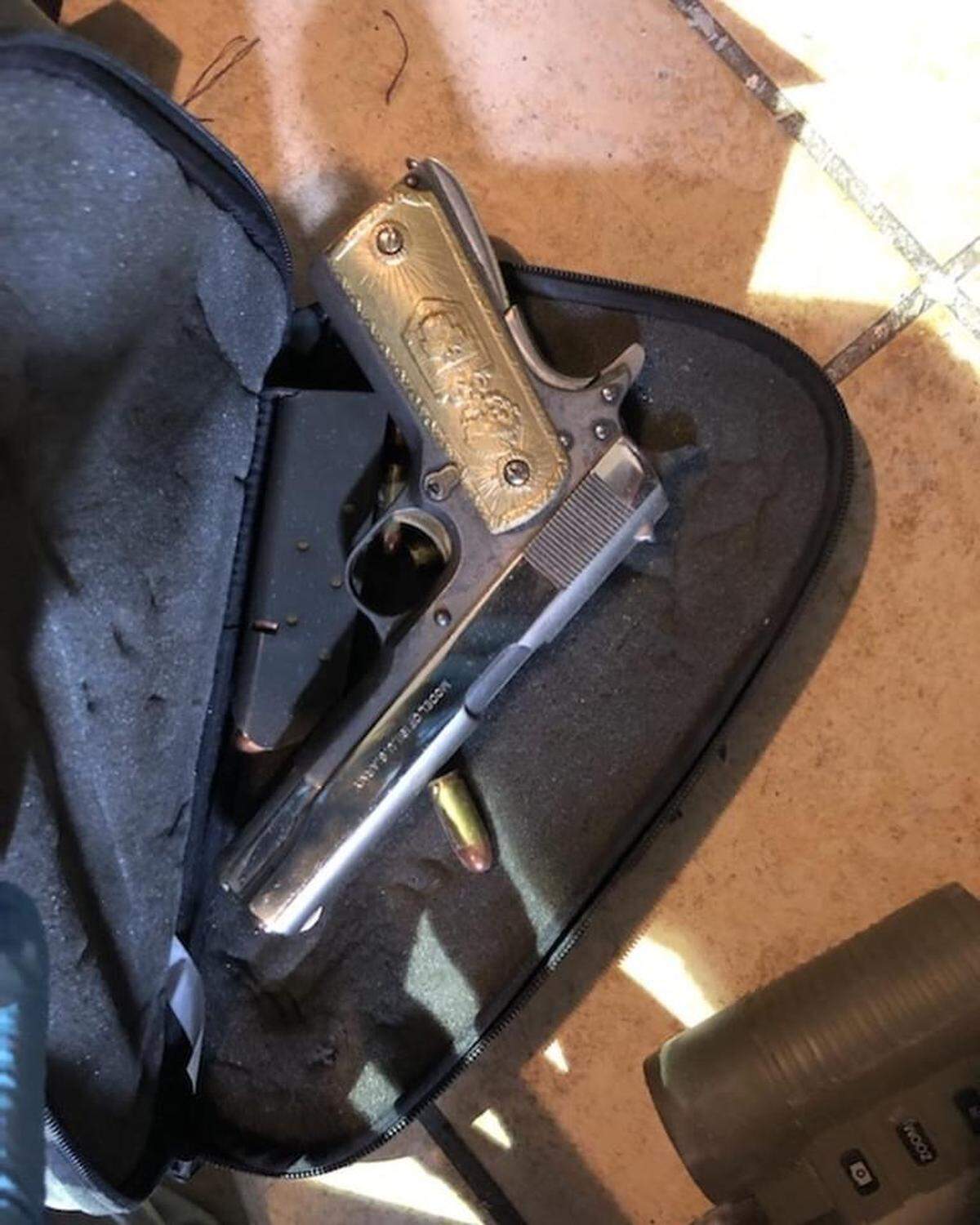 A search warrant served by Stanislaus County sheriff’s deputies Tuesday, Dec. 14, 2021, at a Turlock home turned up a controlled substance believed to be cocaine, a large amount of cash and a stolen firearm.