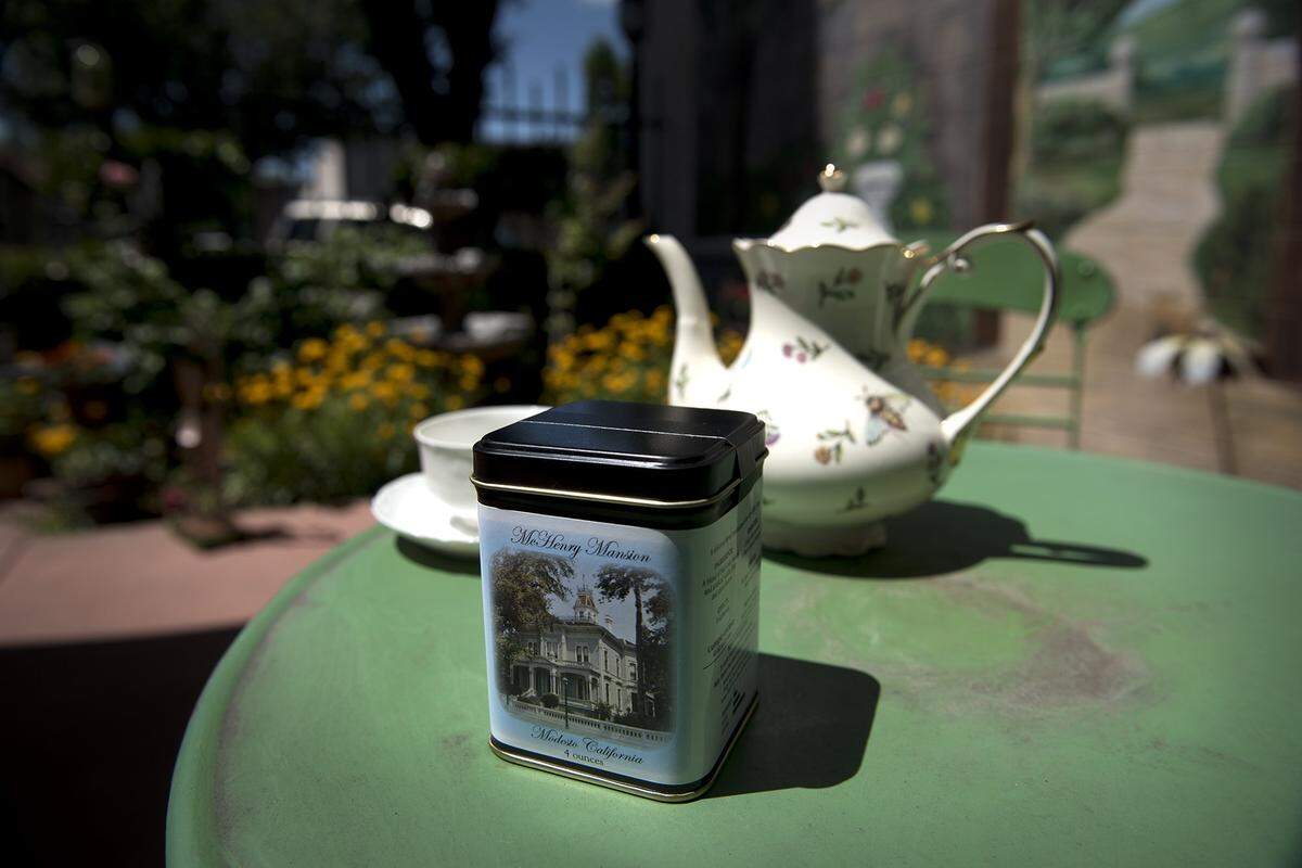 The McHenry Mansion Visitor’s Center will host a Spring Tea in Modesto, Calif., on Wednesday, April, 27, 2016.