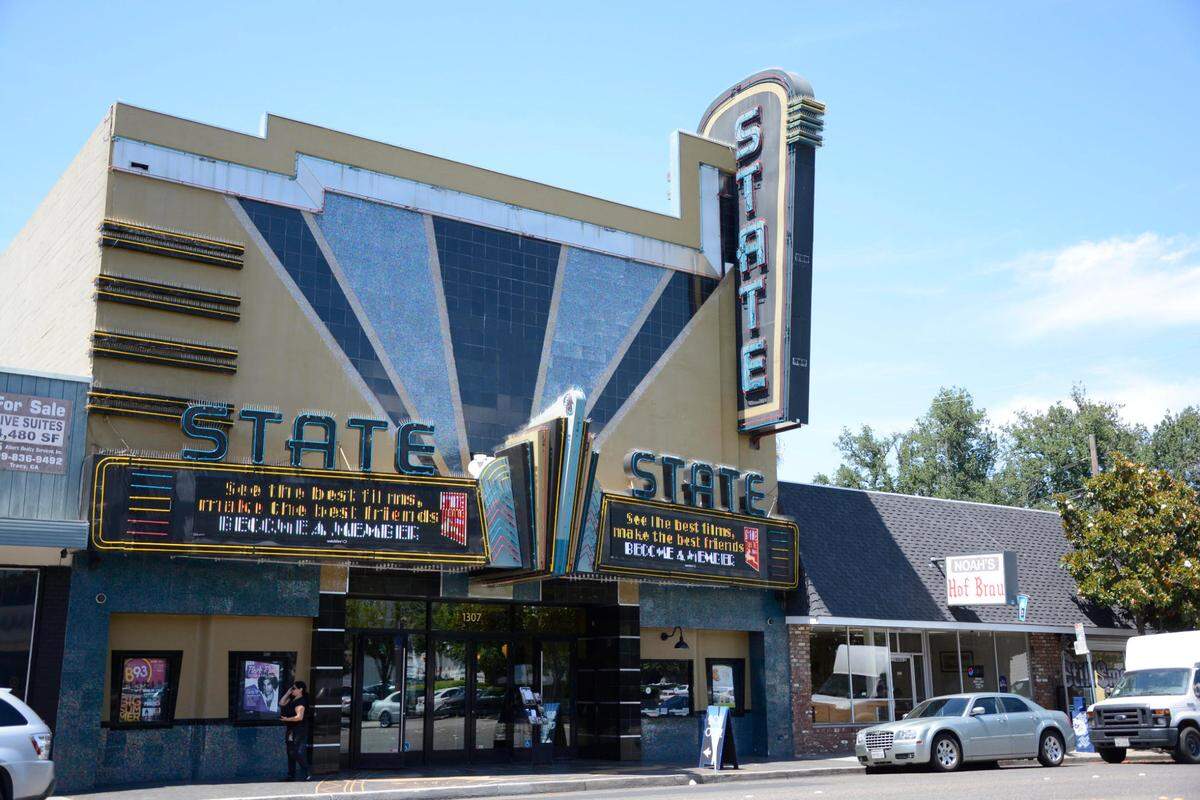 The State Theatre will benefit from a concert at Del Rio in Modesto.