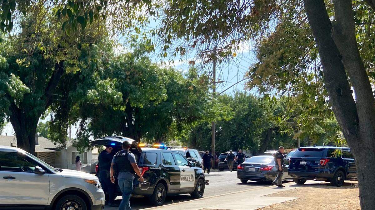 The Modesto Police Department SWAT Team was called out on to California Avenue for what investigators believe to be a false emergency call of a man threatening to kill himself and his parents.