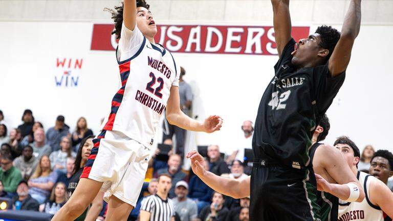 Gallery: Modesto Christian tops De La Salle in NorCal matchup