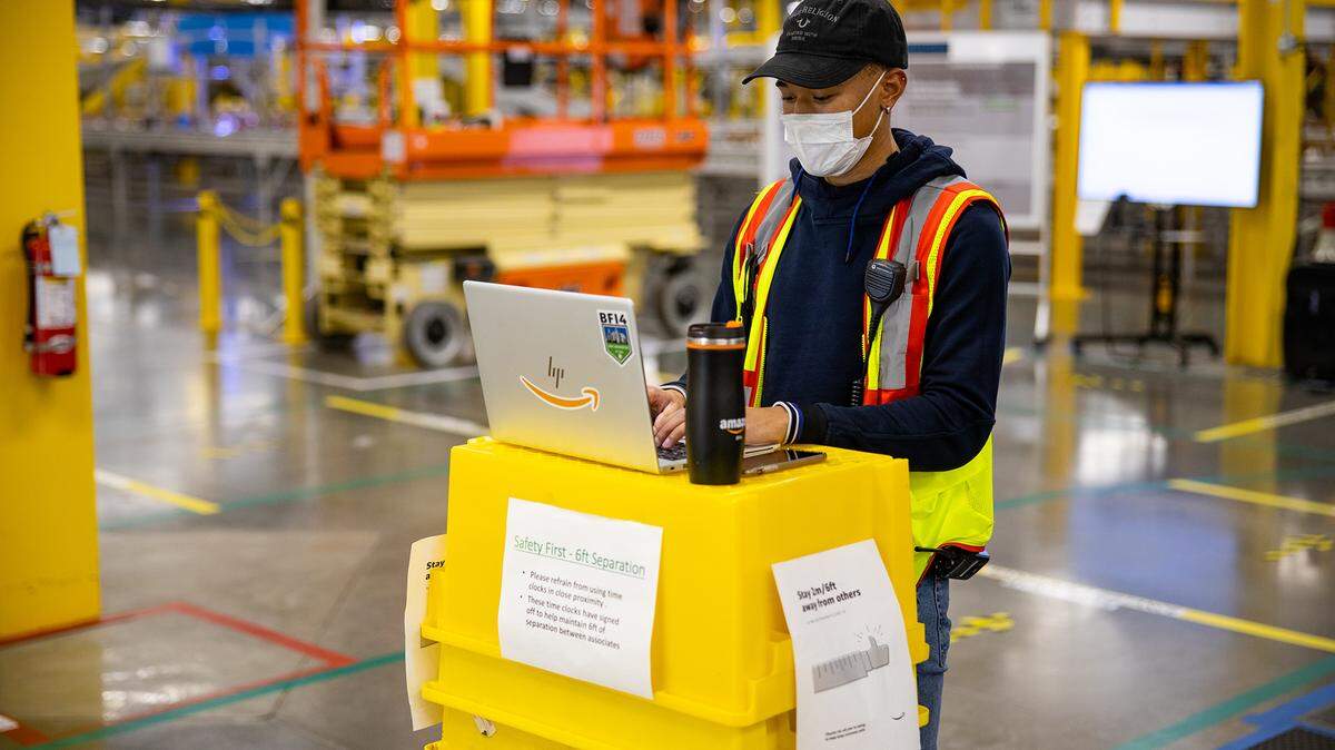 Amazon has announced the start of its holiday hiring, including 3,000 positions in the Modesto-Stockton-Sacramento area.