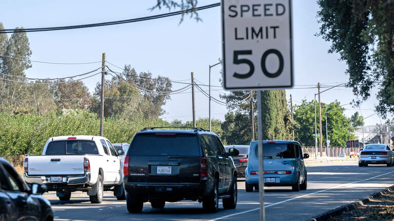 Modesto OKs 15 mph speed limit at most schools. Pelandale increase draws protest