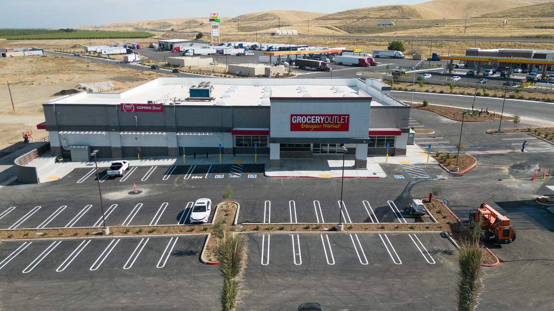 Grocery Outlet to close 36 stores, one Stanislaus County location. Which one?