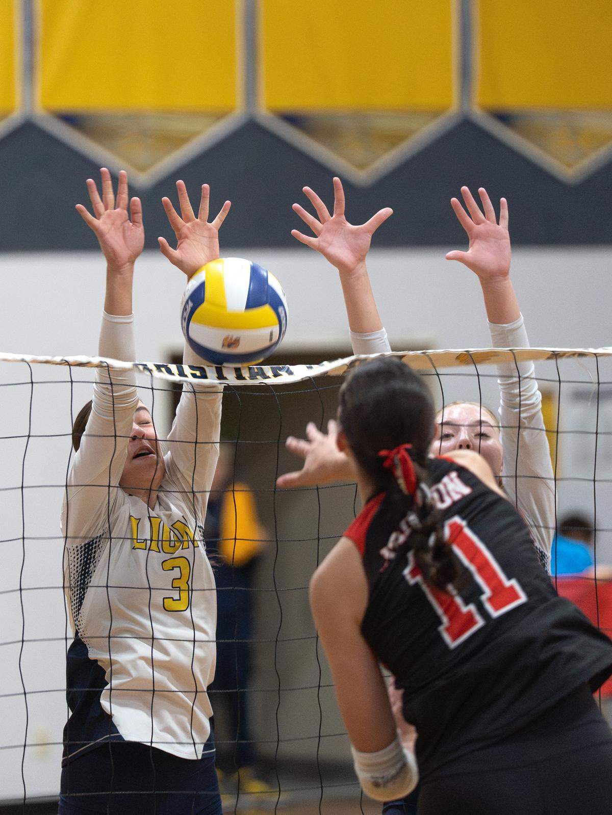 Big Valley Christian’s Maile Poling gets a block during the CIF Division VI Northern California regional semifinals against Etna in Modesto on Saturday, Nov. 15, 2025.