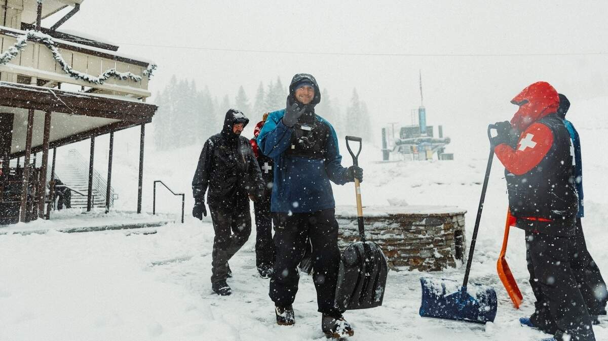 The staff at the Dodge Ridge Mountain Resort near Pinecrest, Calif., prepares for its Dec. 27, 2025, opening day.