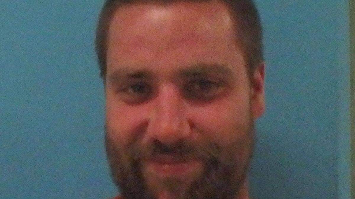 Robert Travis Wade Jr. of Jamestown