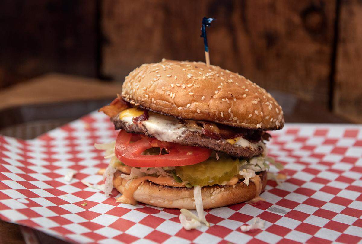52 Burger at Fast Eddie’s Meal-On-A-Bun on Tully Road in Modesto, Calif., on Wednesday, Feb. 2, 2022.