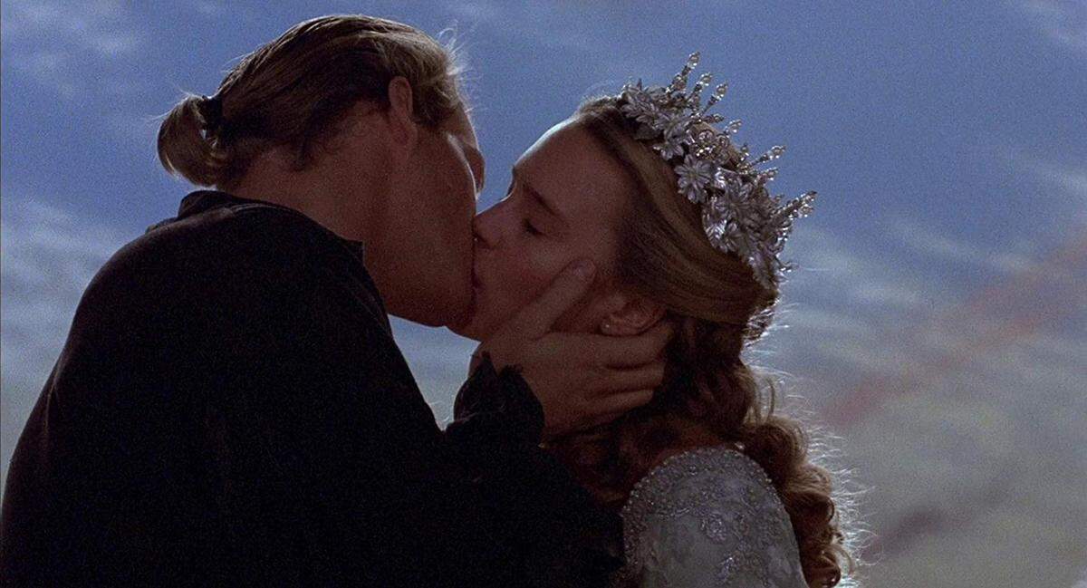 Cary Elwes and Robin Wright star in “The Princess Bride.”