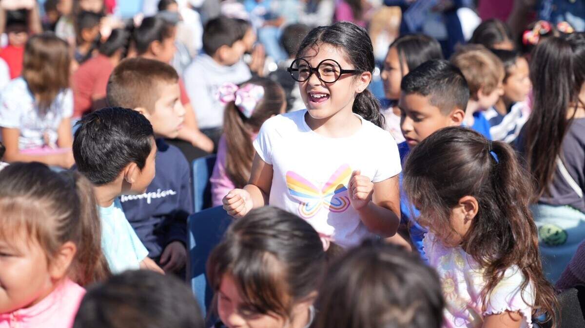 In May, Franklin Elementary students attend the groundbreaking of bond Measures D and E projects including a 10,000-square-foot cafeteria with a stage platform for school assemblies, new shade structures, a new front office with a single entry to campus, new restrooms for students and staff, play courts and additional parking.