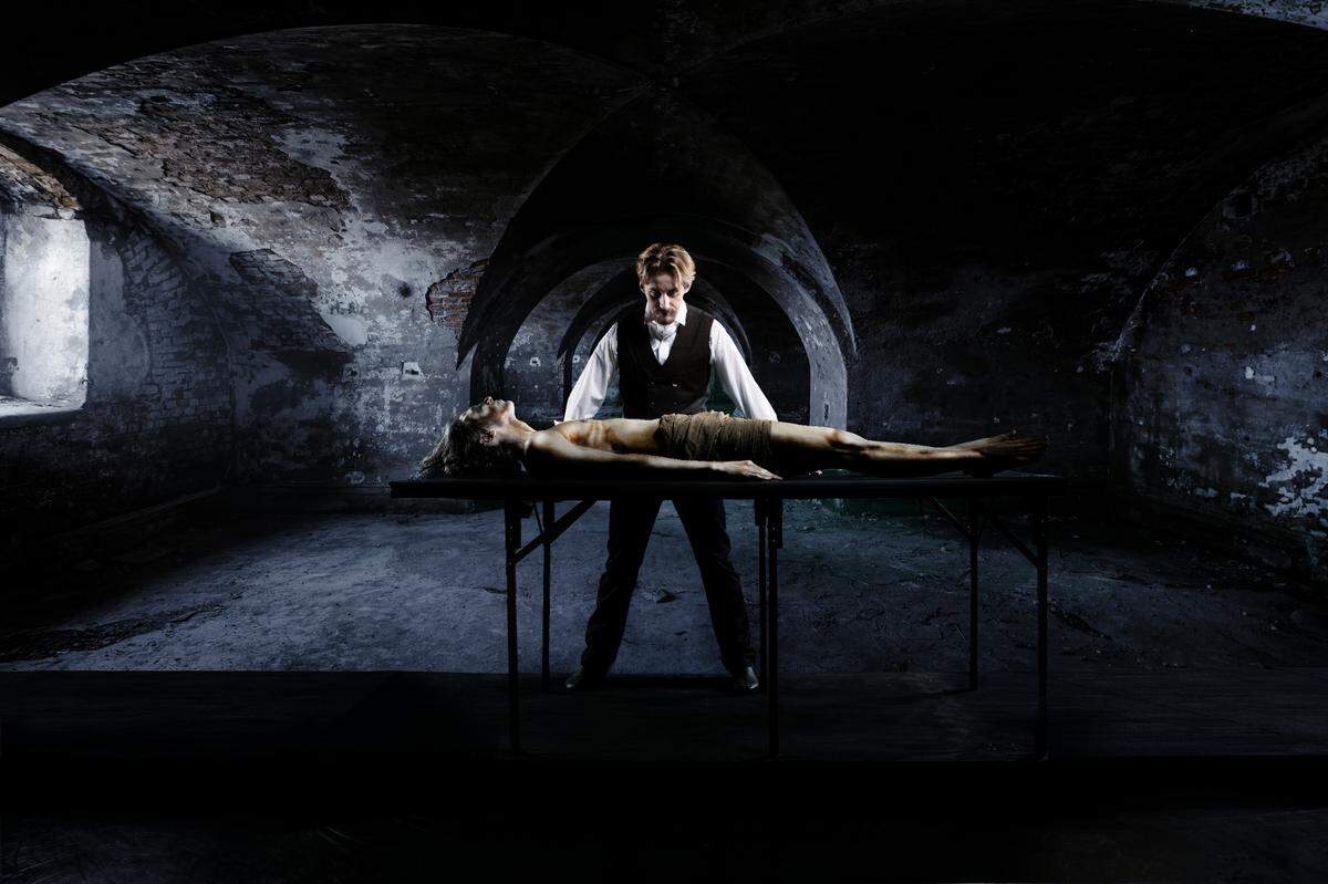Grant Landon as Victor Frankenstein and Aaron Gulevich as The Creature in Central West Ballet’s production.