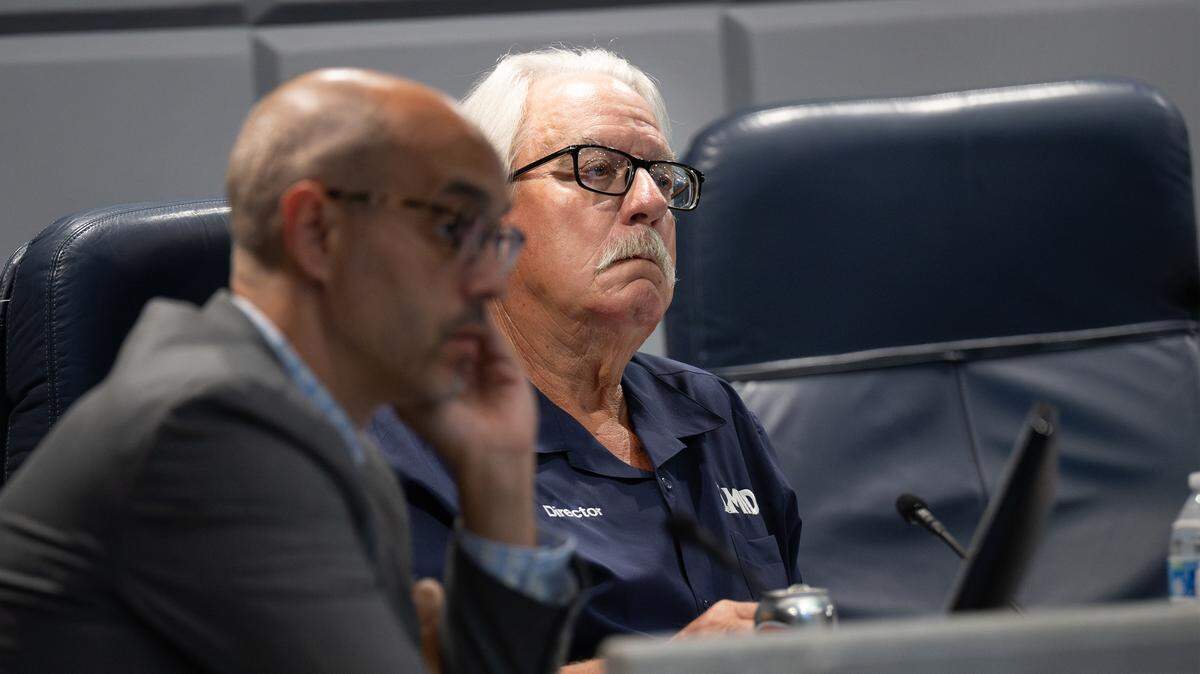 Board member Larry Byrd, right, at the Modesto Irrigation District board meeting in Modesto, Tuesday, Aug. 12, 2025.