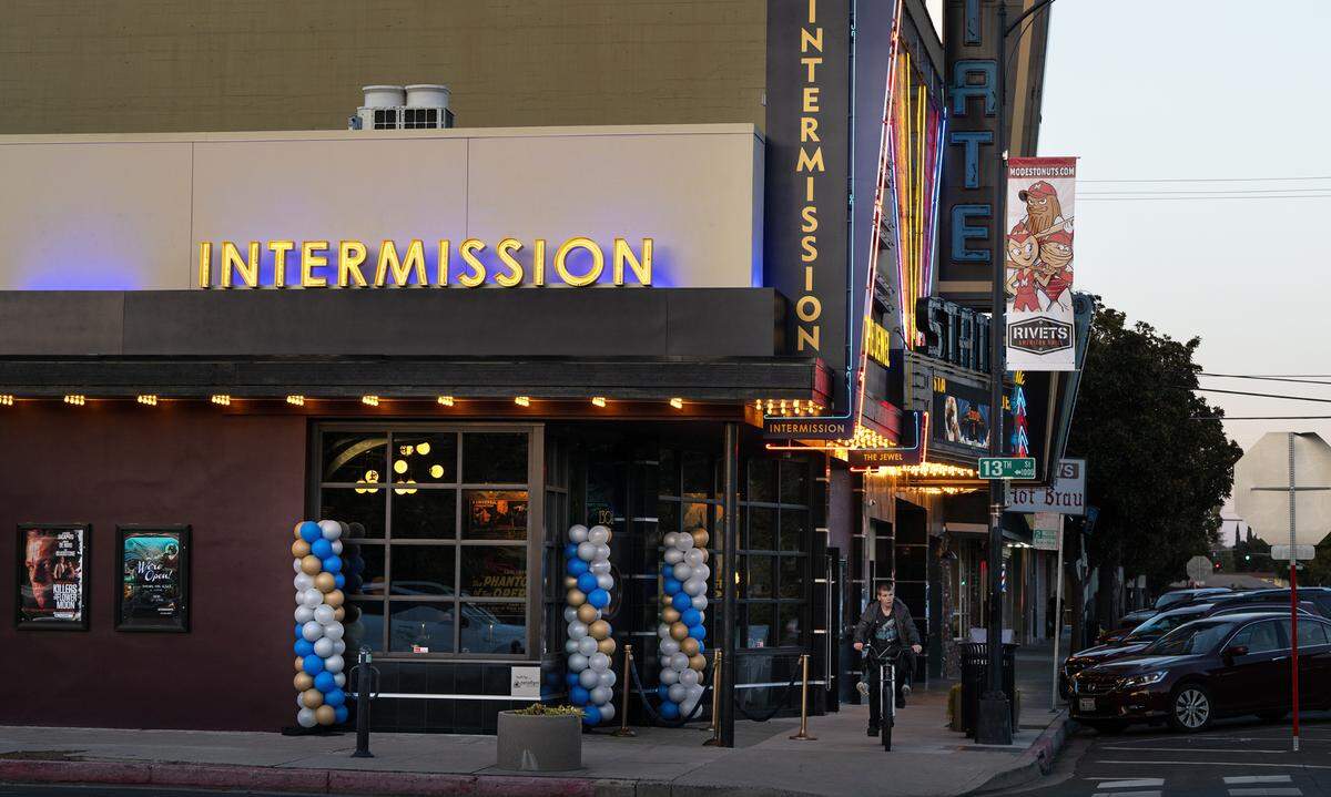 Intermission new cocktail lounge and community gathering space at the State Theatre in Modesto, Calif., Thursday, Oct. 26, 2023.