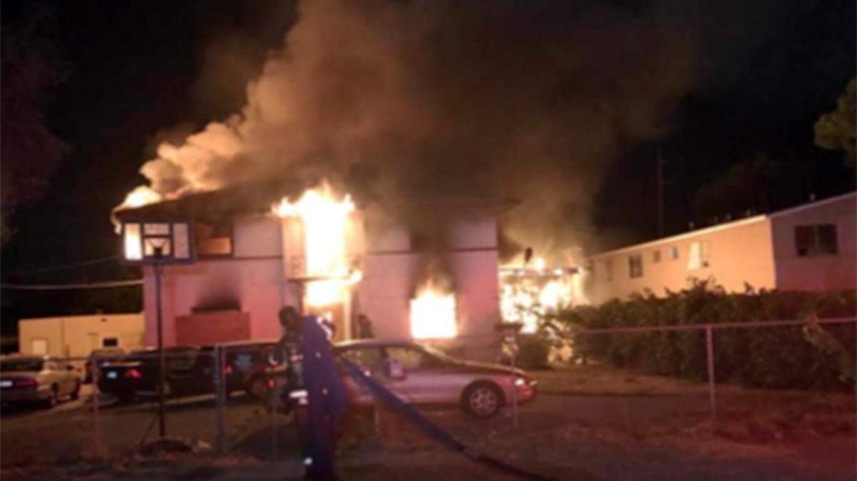 Modesto and Stanislaus Fire responded just after 3:30 a.m. Wednesday, to a working residential structure fire in the 400 block of S. Santa Cruz Ave.