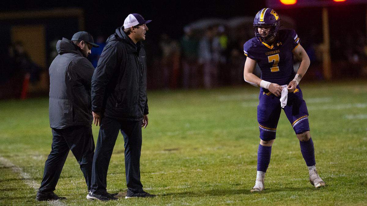 Escalon head coach Andrew Beam calls a play for quarterback Donovan Rozevink during the CIF State Division 4-AA Football Championship game with Northwood in Escalon, Calif., Saturday, Dec. 10, 2022.