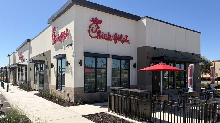 Chick-fil-A in Turlock sets grand opening date. Prepare for the ‘moove-in party’