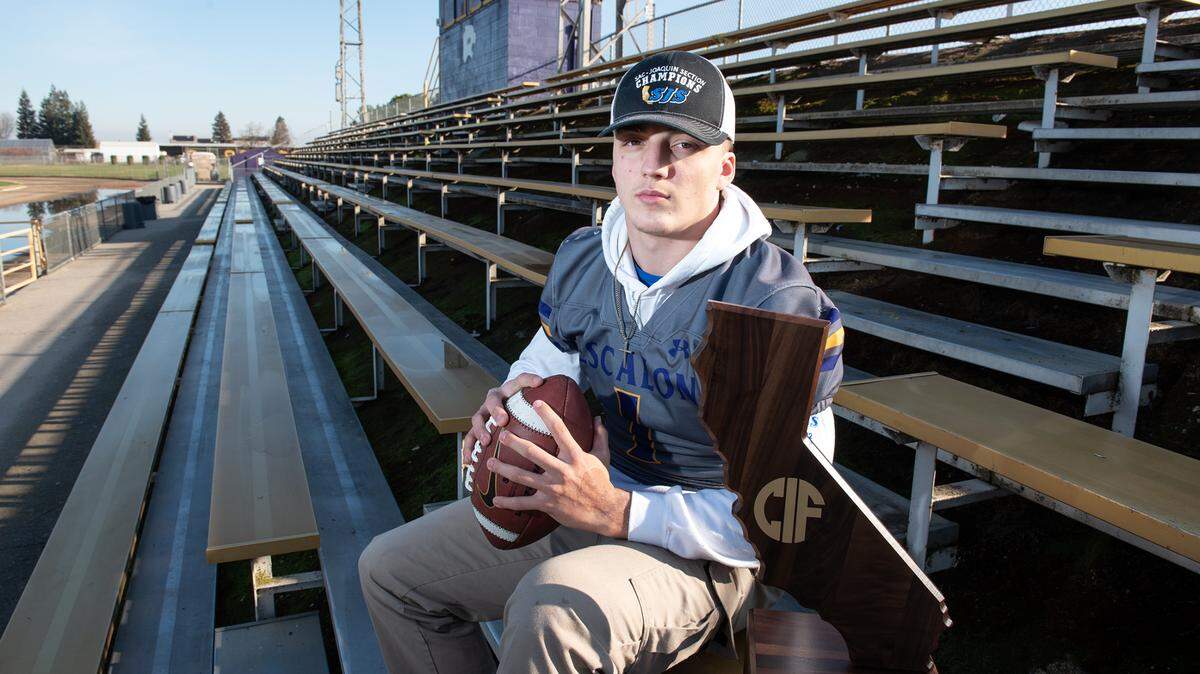 Escalon’s Ryker Peters in Escalon, Calif., Friday, Dec. 15, 2022.