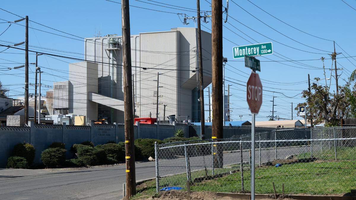 Gallo Glass plant in Modesto, Calif., Tuesday, April 2, 2024.