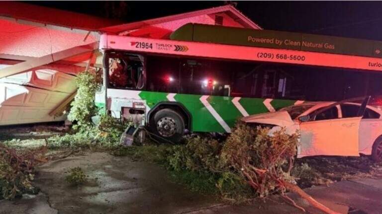Update: Suspect in Turlock hit-run dies minutes later in crash involving city bus, house