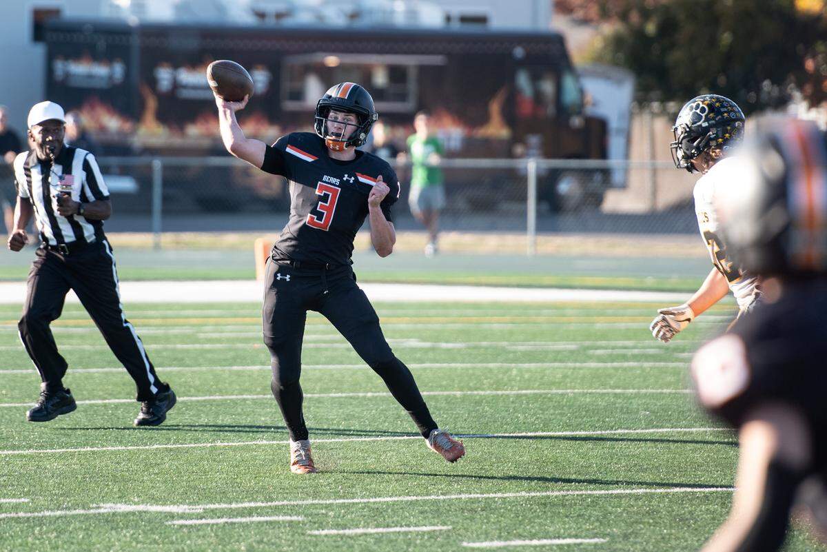 Summerville quarterback Braylon Leveroos makes a pass during the Sac-Joaquin Section Division VI championship game with Hughson at St. Mary’s High School in Stockton, Calif., Saturday, Nov. 26, 2022.
