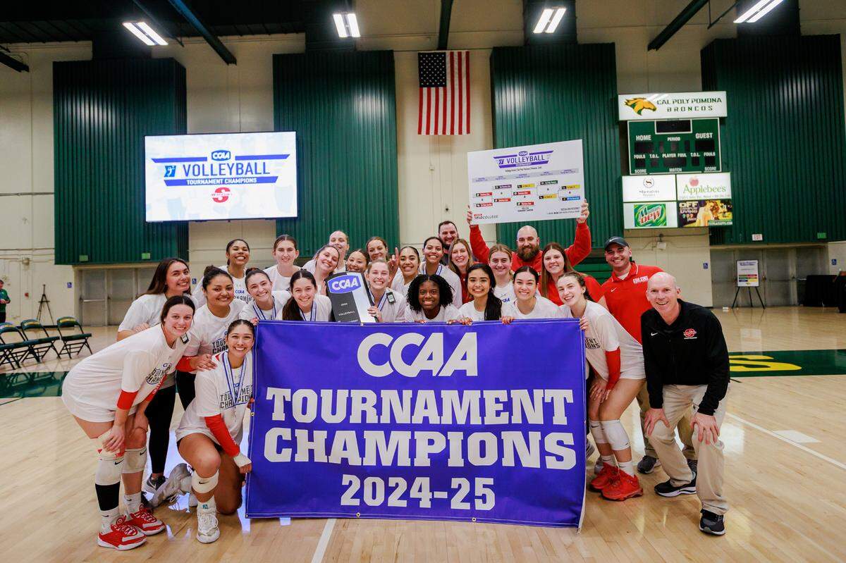 The Stanislaus State women’s volleyball team (22-7, 12-6 CCAA) won the program’s first ever CCAA tournament championship, beating Cal State LA 3-1 on Nov. 23, 2024. The Warriors will participate in the NCAA Division II National Tournament as the No. 6 seed in the West Region.