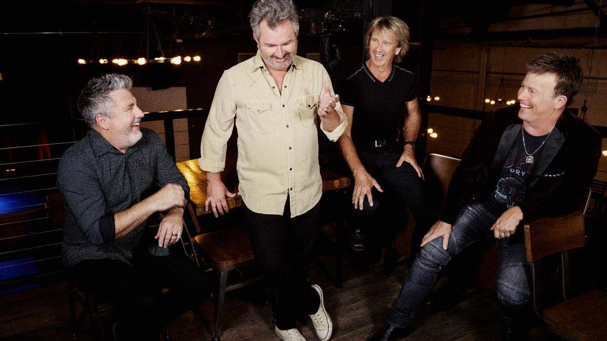 County group Lonestar brings its “Christmas and Hits” show to the Gallo Center.