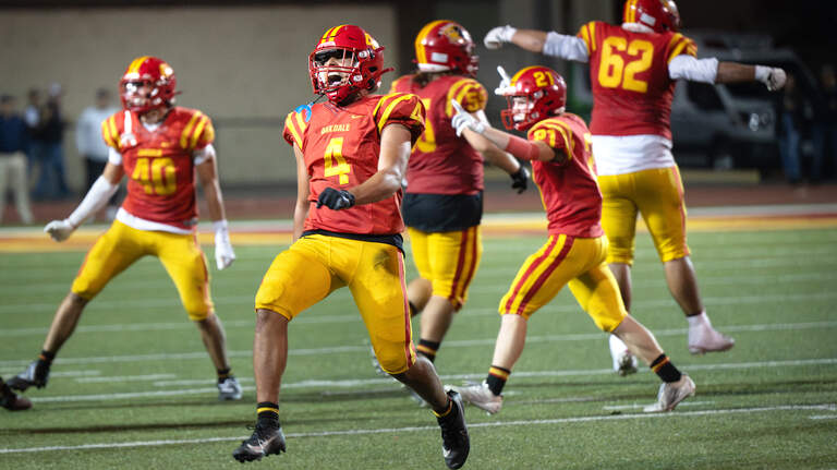 Gallery: Burford beraks record as Oakdale beats Central Catholic