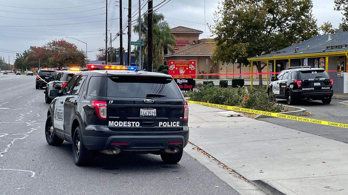 Stanislaus County supervisors on Tuesday approved a community corrections plan that combines efforts of the Sheriff’s Department, Modesto police, the county Probation Department, Behavioral Health and Recovery Services and other departments.