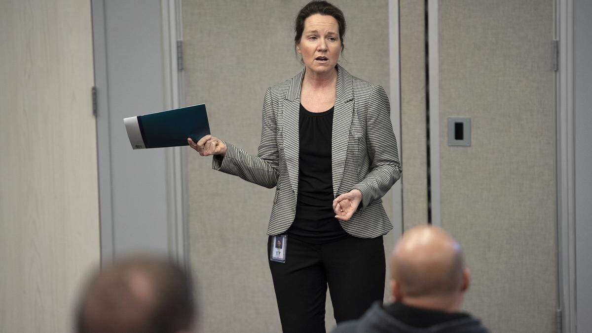 Modesto Human Resources manager Christina Alger talks with city employees during an open enrollment session Tuesday at the Police Department as it replaces Riverstone Capital, one of its health insurance carriers, with a new one. Photographed in Modesto, Calif., Tuesday, Feb. 12, 2019.
