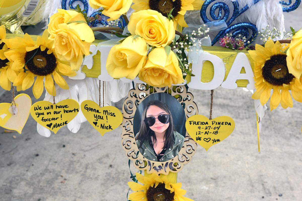 A memorial for Dutcher Middle School 8th grader Freida Pineda, a victim in Friday’s fatal crash on the 100 block of Monte Vista Avenue in Turlock, Calif. is pictured on Wednesday December 19th, 2018.