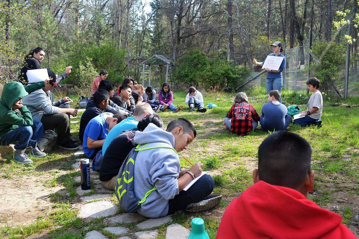 Naturalist Rae Parks leads a class at Foothill Horizons outdoor school in Sonora in March 2014.