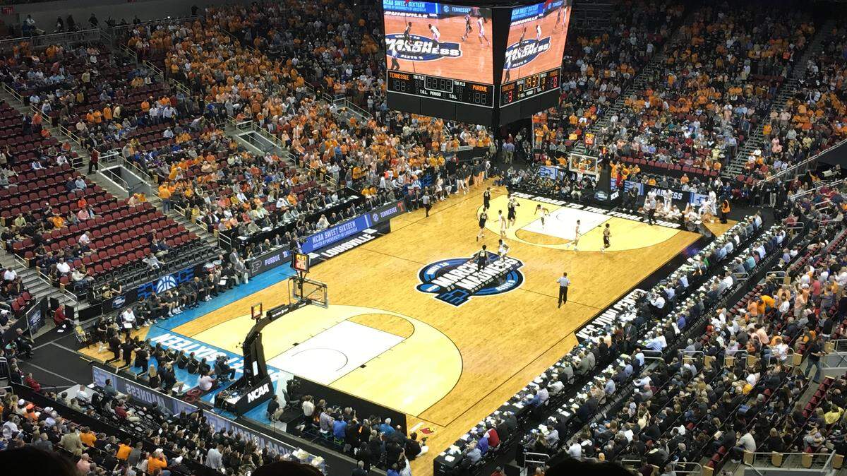 My view of the 2019 NCAA March Madness Tournament in Louisville, Kentucky. This year was my fifth trip in a row to the tournament.
