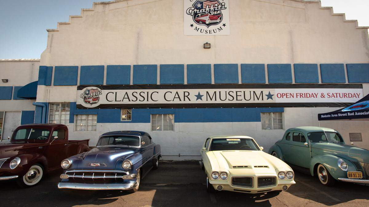 Museo de autos clásicos de Graffiti USA en Ninth Street en Modesto, California, el sábado 26 de marzo de 2023.