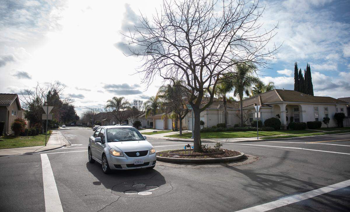 Traffic circle at Paramont Way and Flushing Meadows Drive in Modesto, Calif., on Tuesday, Dec. 28, 2021.