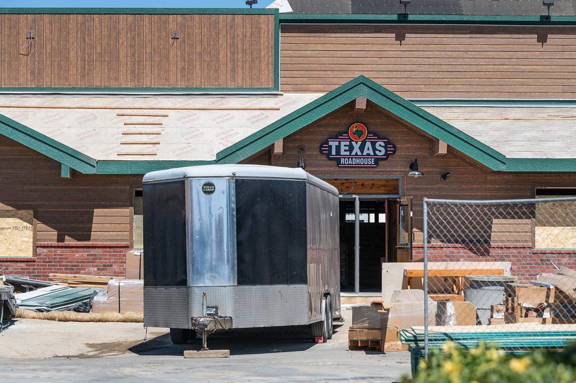 A new Texas Roadhouse restaurant on Countryside Drive will open in by mid-October 2022. Photographed in Turlock, Calif., on August 23, 2022.