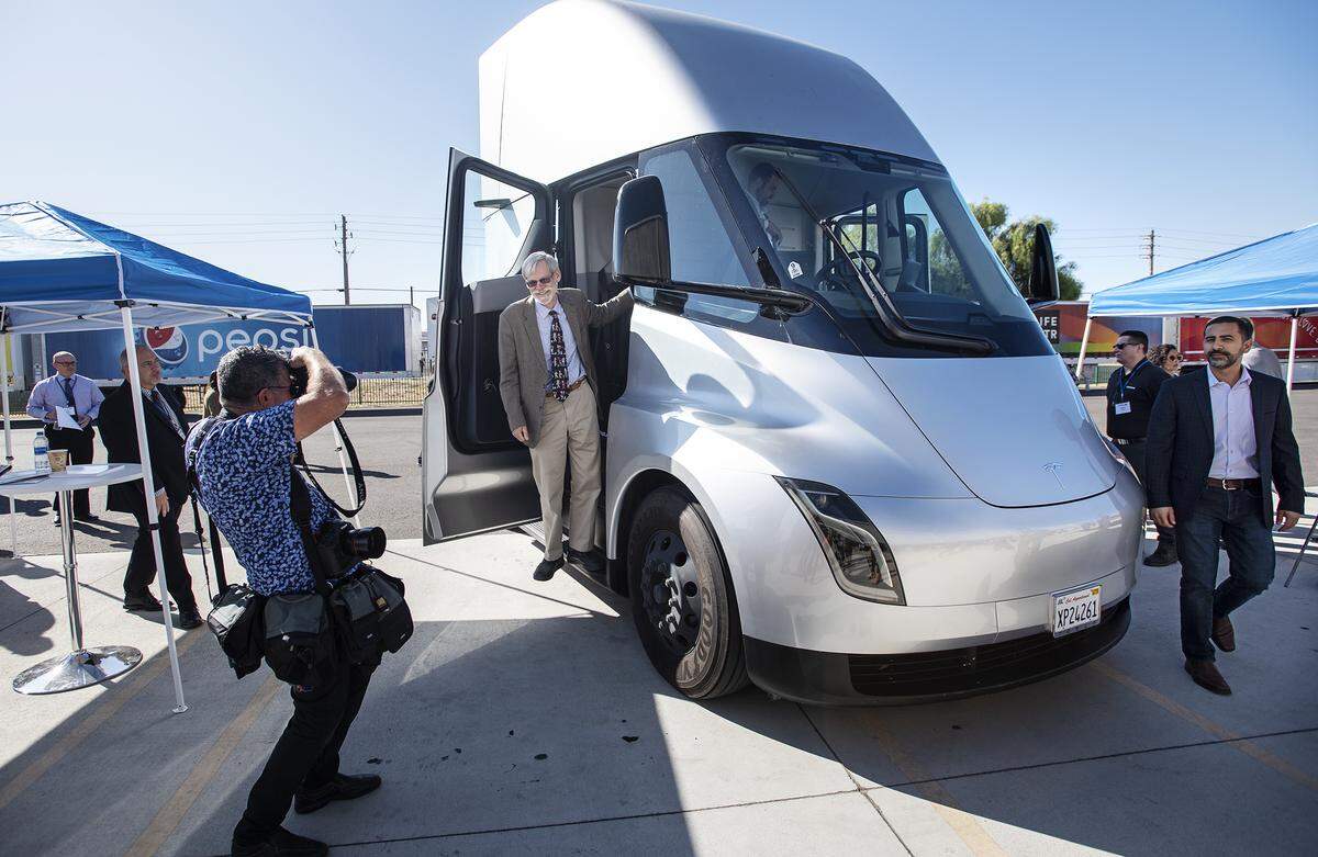 A Tesla semi-truck prototype on display as Frito Lay announced its transition to a sustainable energy fleet of vehicle at it’s plant in Modesto, Calif., Thursday, Oct. 3 , 2019.