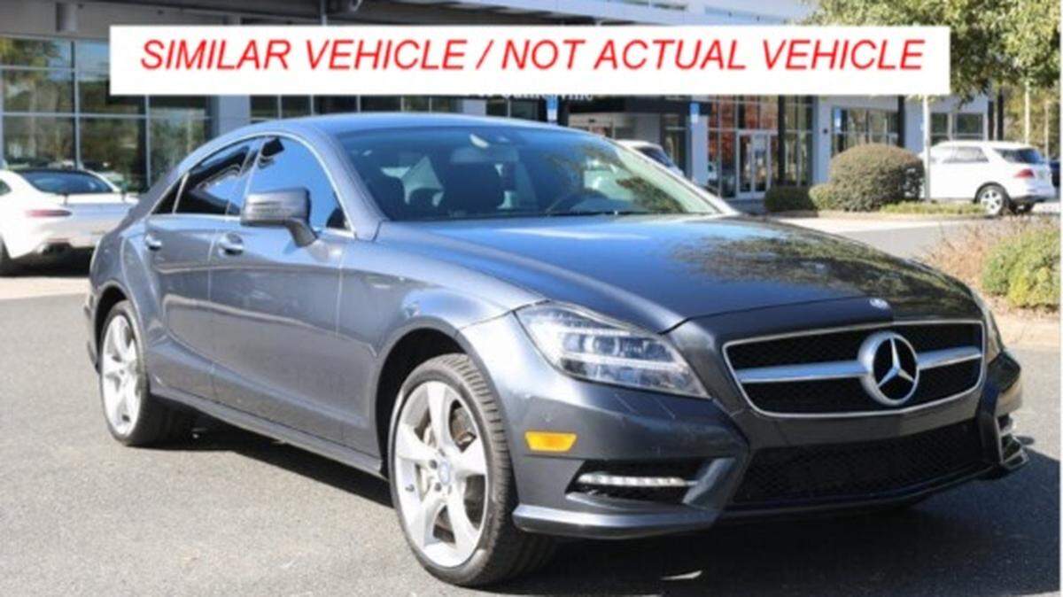 This Mercedes Benz is similar to the car being sought in a fatal hit-and-run crash in Turlock, police say.