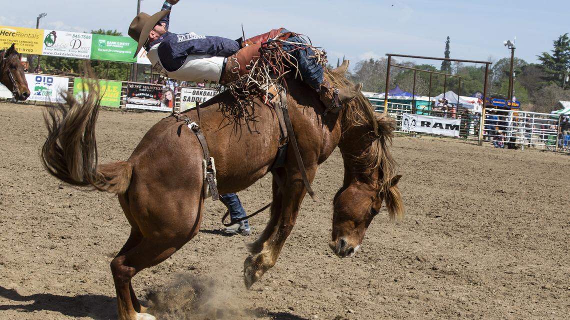 Music of iconic disco-era trio to shake Modesto’s Gallo Center. See when