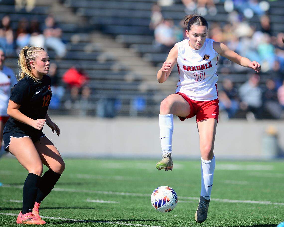 Oakdale’s Shelby Mitchell (10) attempts to stop a ball during the Sac-Joaquin Section Division III Championship between Oakdale High School and Roseville High School at Cosumnes River College in Sacramento, Calif. on Saturday, March 1, 2025.
