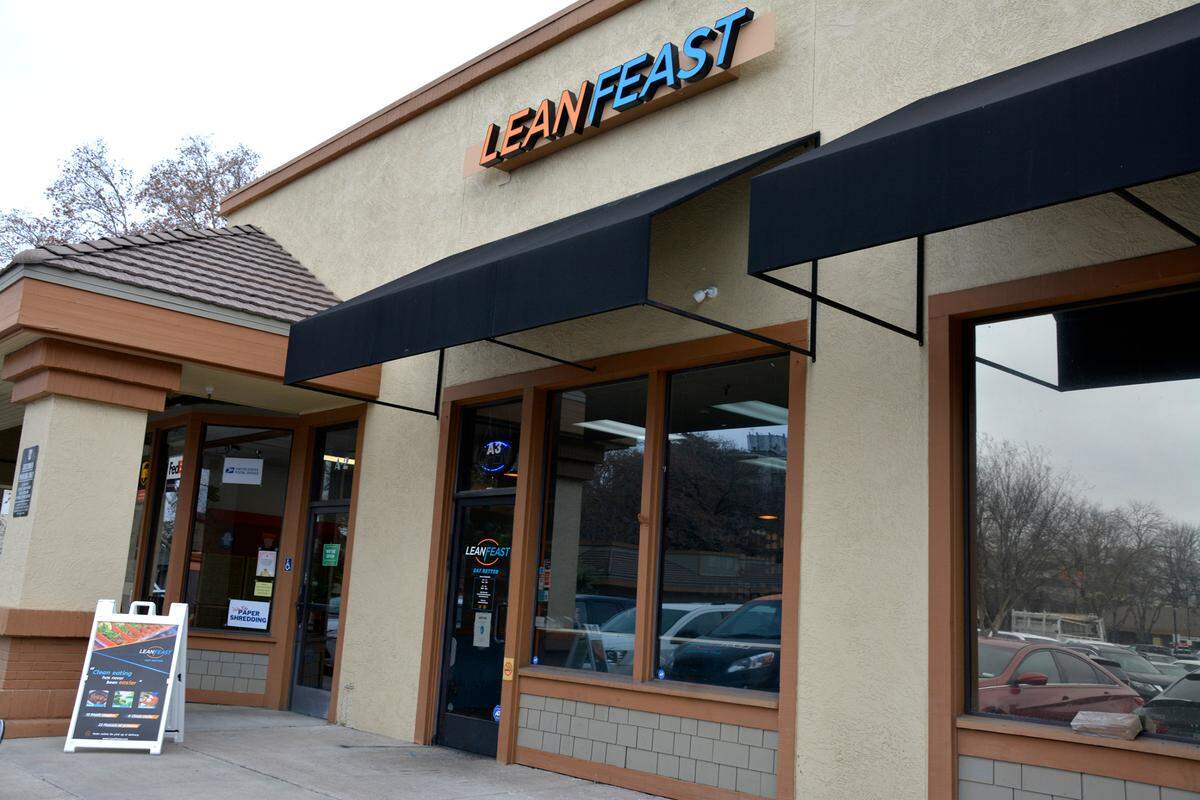 The new meal prep business LeanFeast on H Street in Modesto, Calif. Jan. 6, 2022.