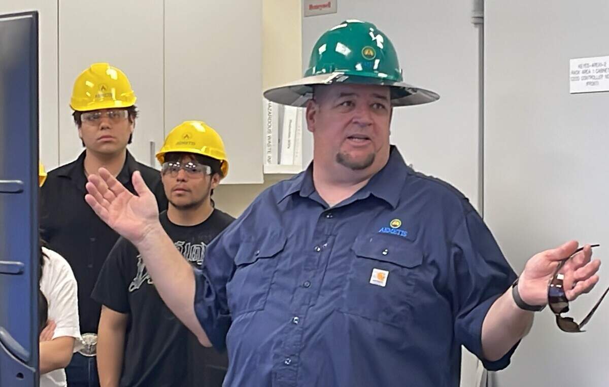 Eddie Turnbough, manager of the Aemetis Inc. ethanol plant in Keyes, Calif., speaks with visiting high school students on July 8, 2026.