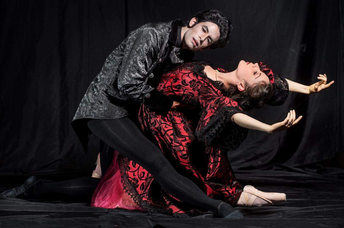Mario Labrador and Nicole Firpo are principal dancers in the Central West Ballet production of Dracula at Central West Ballet studio in Modesto, Calif., on Thursday, Sept. 27, 2018.