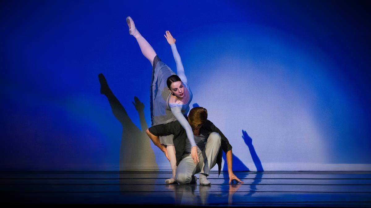 Nicole Firpo Felver and Grant Landon in “Love Duets” for Central West Ballet.