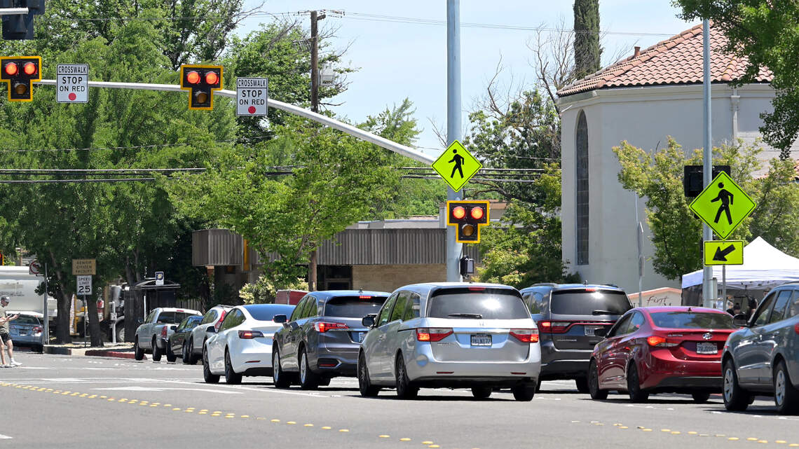 Can I hit the brakes to stop a driver from following too closely? See CA law